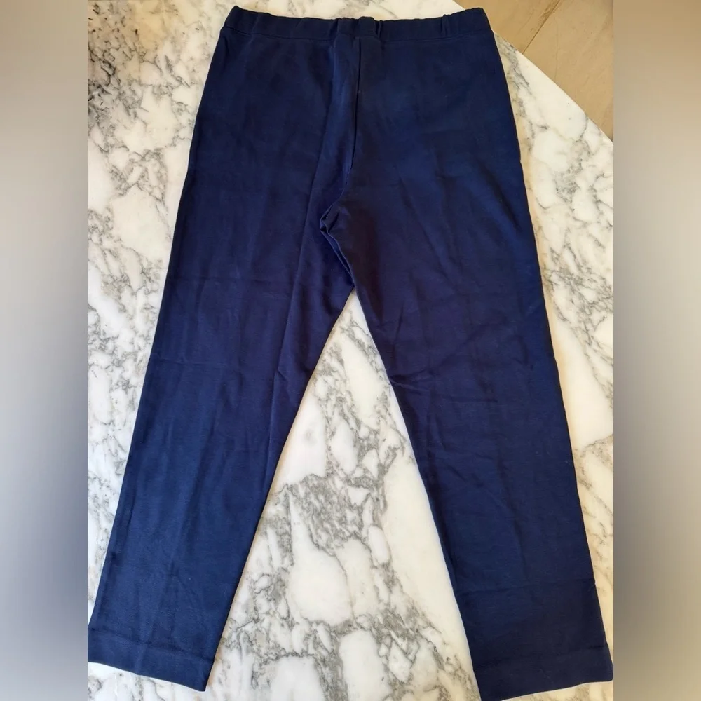 NWT J. Crew Navy Blue Pintuck Sweatpants L 1” seam separation in back easy fix